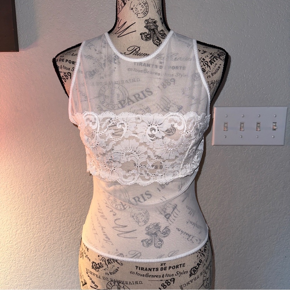 Vintage Gold Tag Victoria Secret White Lace‎ Tank Top Shirt  Small